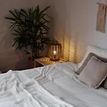 Dreamsea Surf Frühstückspension *