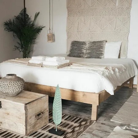 Bed & Breakfast Dreamsea Surf Gouveia (Lisbon)