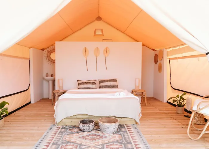 Dreamsea Surf Oda ve Kahvaltı Gouveia (Lisbon)